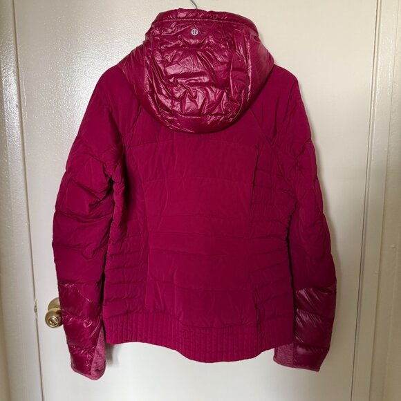 Lululemon Down Right Cozy Goose Down Pullover In Berry Rumble US 10 - Picture 7 of 8